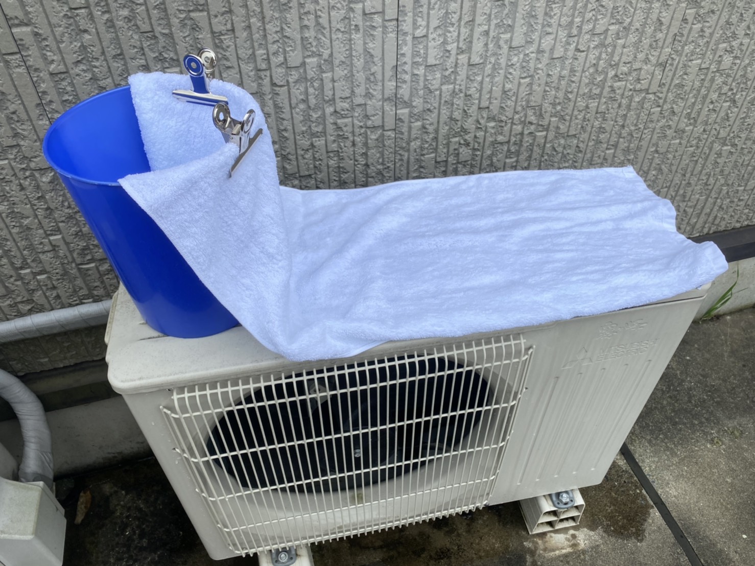 室外機を冷やして冷房の効きを良くしよう! 室外機を冷やして冷房の効きを良くしよう!